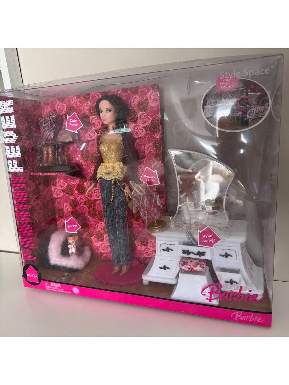 Barbie Fashion Fever Style Space Doll & Vanity Furniture Play Set New K3552 2006